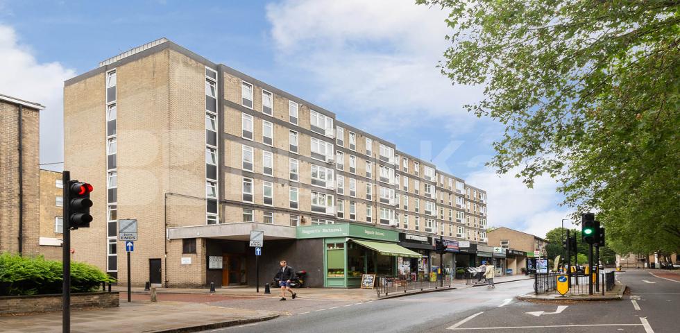 			1 Bedroom, 1 bath, 1 reception Flat			 Chester Court, Albany Street, Regents Park / Camden